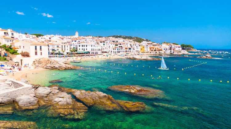 O vară superbă pentru Spania! Veniturile din turism au depășit nivelul din 2019