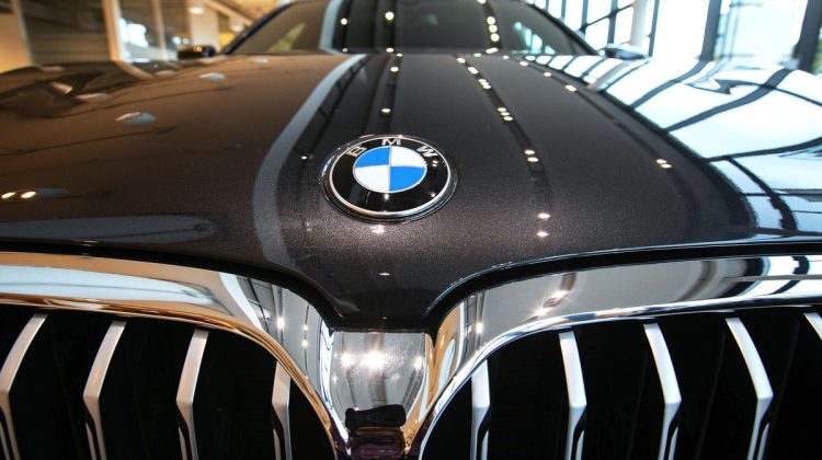 Vânzările BMW sunt în scădere. Cât a pierdut producătorul auto