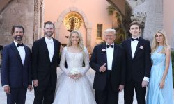 (FOTO) Fiica cea mică a lui Donald Trump s-a căsătorit cu un miliardar. Designerul care i-a creat rochia