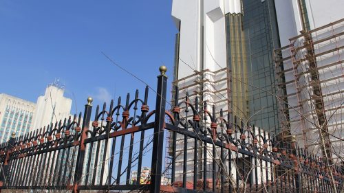 Președinția scoate la bătaie 2,7 milioane de lei pentru ordine și medalii