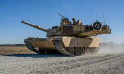 VIDEO Tancurile Abrams față în față cu tancurile T-90 ale rușilor: Cine câștigă?