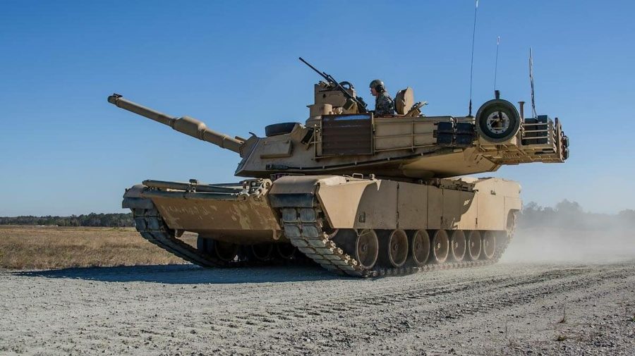 Spaima rușilor ajunge în Ucraina! SUA trimit zeci de tancuri Abrams
