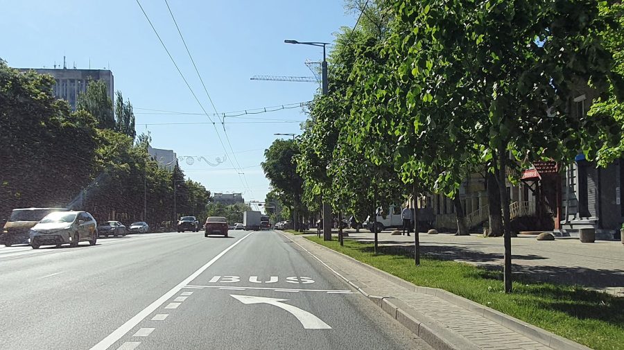 Străzile din Chișinău unde vor mai apărea benzi dedicate transportului public