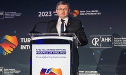 Cum vrea Grosu să ademenească businessmenii români și nemți să treacă Prutul