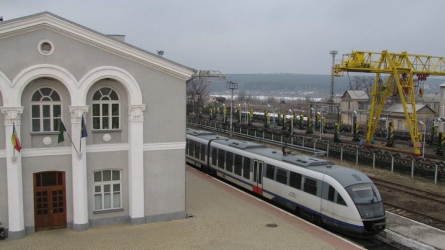 Circulația trenului Iași-Ungheni a fost reluată. „Săgeata albastră” va circula zilnic