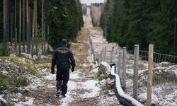 Finlanda începe să-și construiască „cortina de fier” cu Rusia