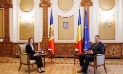 Iohannis după întânirea cu Maia Sandu: Noi nu vom ceda. Moldova nu e singură în faţa provocărilor Rusiei