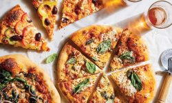 Pizza devine din ce în ce mai scumpă în Italia pe măsură ce prețul uleiului de măsline a crescut