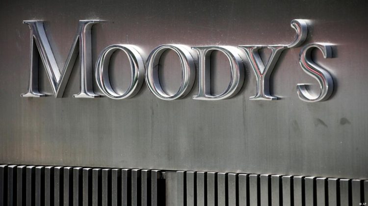 Apocalipsă fiscală în SUA! Moody’s înrăutăţeşte perspectiva ratingului de credit al țării