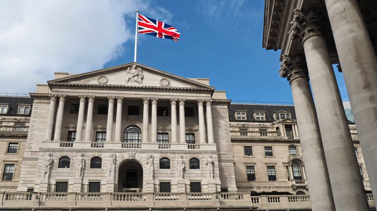 Economistul şef al Băncii Angliei: Britanicii trebuie să accepte că acum sunt mai săraci