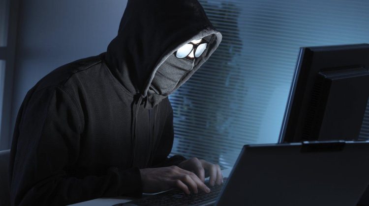 Hackerii, din ce în ce mai abili! Autoritățile se tem că vor paraliza instituțiile și vor să-i prindă în laț