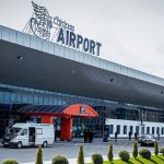 Spațiile Aeroportului ar putea ajunge la licitație: 15 încăperi din blocurile Chișinăului, puse pe lista de privatizare