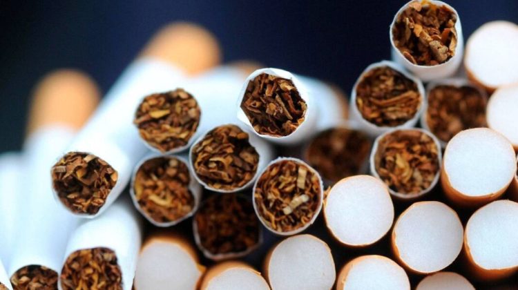 Peste 35 de miliarde de țigarete ilicite consumate în UE, anul trecut. Bugetul european ratează încasări semnificative
