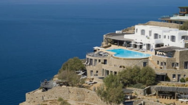 Cea mai scumpă vilă din Mykonos este de vânzare. Valoarea proprietății a crescut de 10 ori în 10 ani 