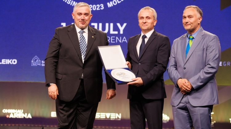 VIDEO Sportivi europeni și mondiali: Campionatul european de haltere din Moldova – o competiție organizată impecabil