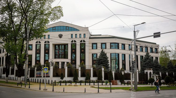 Câți diplomați și angajați are Rusia la Chișinău // Republica Moldova sub „paritatea” Moscovei