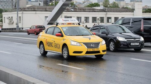 Cum funcționează Yandex Go în Moldova și ce riscuri reale există pentru pasageri, șoferi și bugetul public
