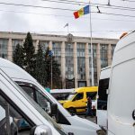 Transportul interraional și raional se scumpește din 10 aprilie: noile tarife aprobate de ANTA
