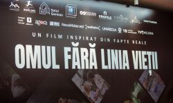 Actori moldoveni și români, la avanpremiera filmului „Omul fără linia vieții”. Lungmetrajul, premiat la Hollywood