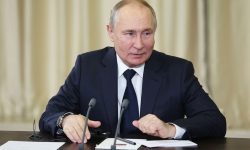Putin crește bugetul militar pentru următorii trei ani. Va depăşi cheltuielile sociale