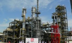 Londra dă înapoi: sancțiunile împotriva Lukoil, amânate în ultimul moment