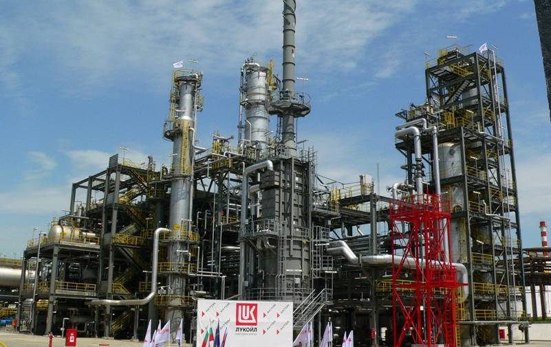 Londra dă înapoi: sancțiunile împotriva Lukoil, amânate în ultimul moment