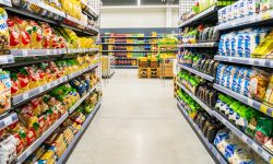 Sondaj: Moldovenii preferă să cumpere produse locale pentru a susține economia națională