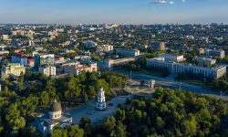Moldova se apropie de un punct de cotitură istoric: Alegeri prezidențiale și referendum privind integrarea în UE