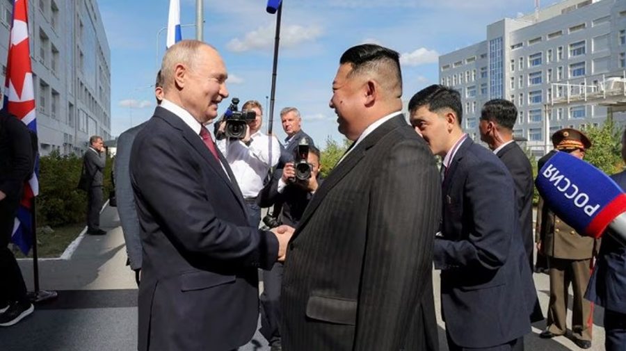 „Grăsuțul” Kim a primit în dar o limuzină de la Putin, încălcând sancţiunile ONU
