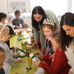 Schimbare importantă pentru părinți! Concediul de maternitate și paternal va conta la pensie