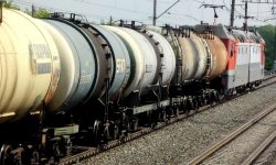 Rusia interzice exporturile de benzină timp de şase luni de la 1 martie