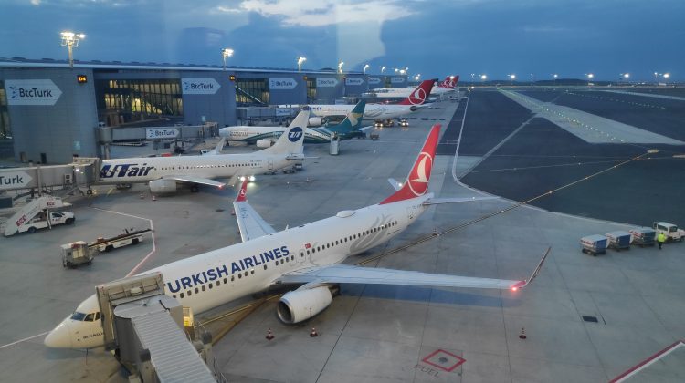 Giganții aerului: low-costul bate companiile de linie. Câți pasageri au transportat marile companii din Europa în 2023