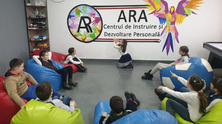 Copiii cu autism din nordul ţării fac terapie la un centru deschis cu sprijinul Uniunii Europene şi Suediei