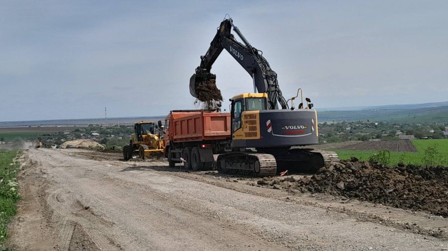 Drumul de milioane de la Bender la Cimișlia! Câți bani vor încasa cele două companii pentru reabilitarea celor 15 km