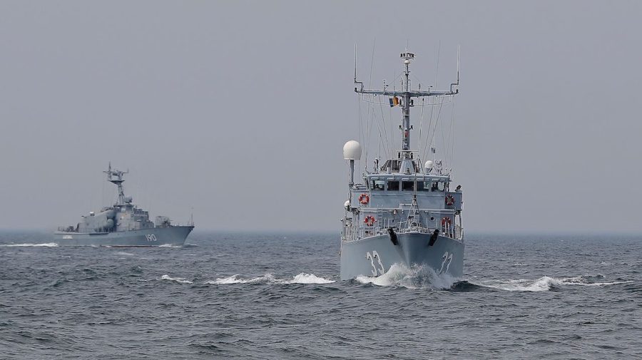 Flota NATO a expulzat petrolierele lui Putin din cel mai mare ancoraj din Marea Mediterană