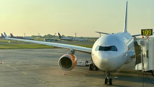 Interdicții de zbor și securitate cibernetică: Moldova actualizează regulile în aviație