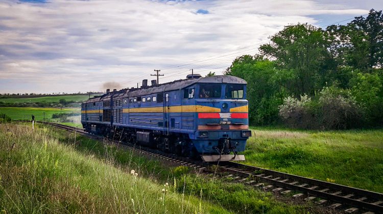 Calea Ferată se clatină pe șine vechi: Guvernul investește peste 2,2 miliarde de lei în modernizare în următorii 5 ani