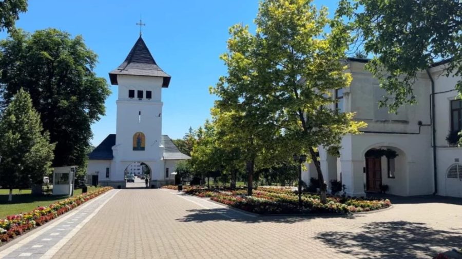 VIDEO Istoria bisericii, viața lui Cantemir și educația în Basarabia. Descoperim orașul Huși din Valea Prutului