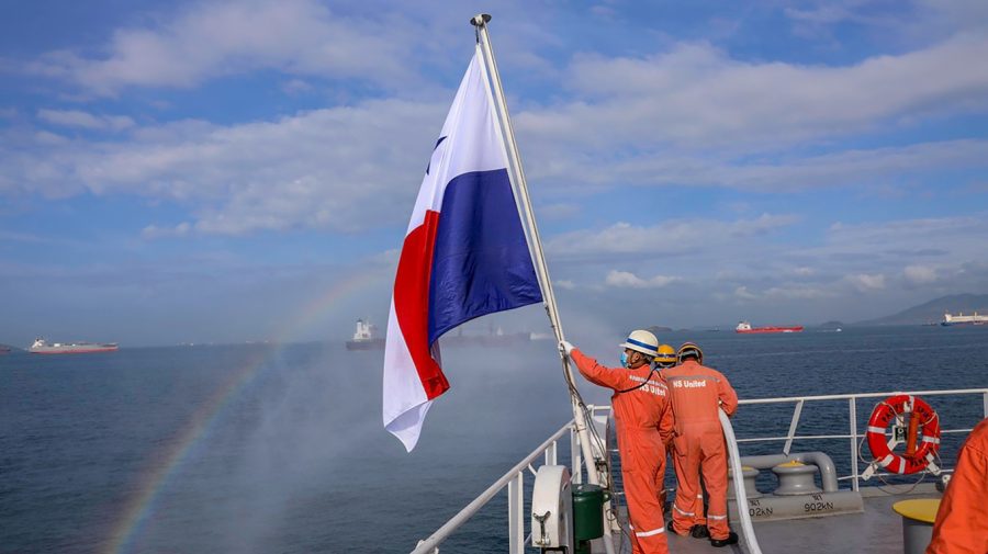 Scandal maritim: Panama retrage drapelul de pe patru petroliere din flota „Fantomă” a lui Putin