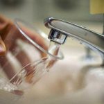 Apă mai scumpă la Cimișlia: operatorul cere o majorare de aproape 14%