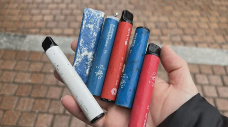 Piața vape-urilor scapă de sub control? Ce fac alte guverne