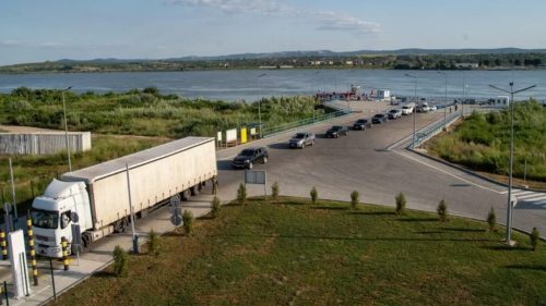 Fără pod peste Nistru, dar cu autostradă peste Dunăre. Ucraina sare peste Moldova