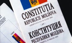 De la abolirea pedepsei cu moartea, la integrare în UE. Cele mai importante modificări ale Constituției, în 31 de ani