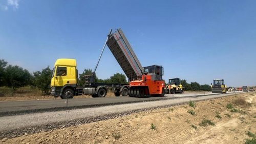 Șoferii plătesc, Guvernul „păpă”! 30 de miliarde de lei furați din banii pentru drumuri