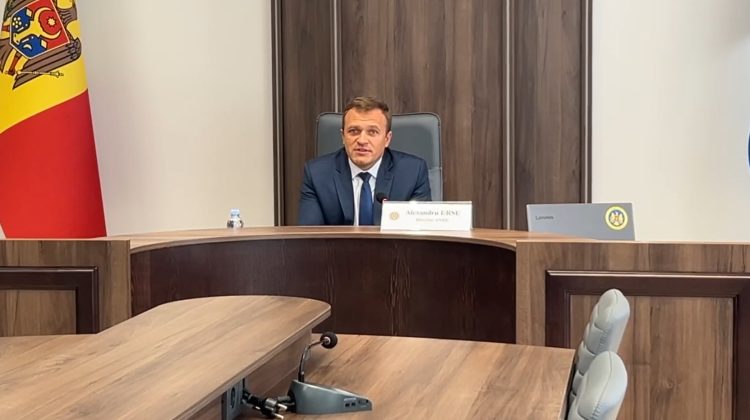 Reduceri azi, incertitudine mâine: ANRE admite că prețul la curent ar putea crește la iarnă