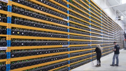 Contrabandă cu Bitcoin de 4 milioane lei: director de companie, condamnat la 5 ani de închisoare