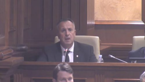 Cel mai bun sistem din lume, dar pe deficit: Emil Ceban laudă asigurările medicale, cu fonduri pe minus 1,5 mld. lei