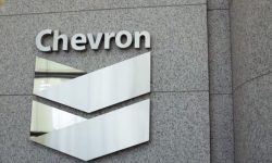 Chevron intră în jocul mare: americanii vor o parte din imperiul Lukoil de 22  miliarde de dolari