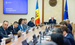 Primele vizite externe ale premierului Alexandru Munteanu: București și Bruxelles