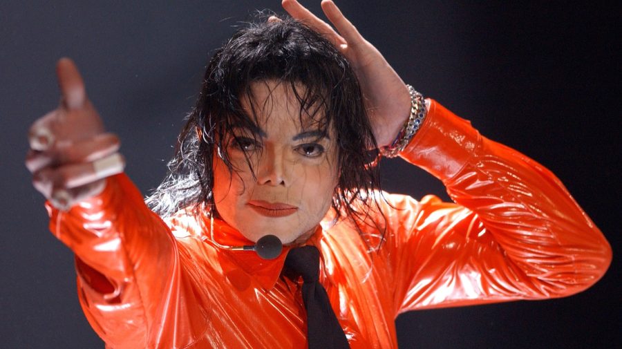 Moștenitorii lui Michael Jackson plătesc tăcerea victimelor: 16,5 milioane de dolari pentru acuzațiile de abuz sexual